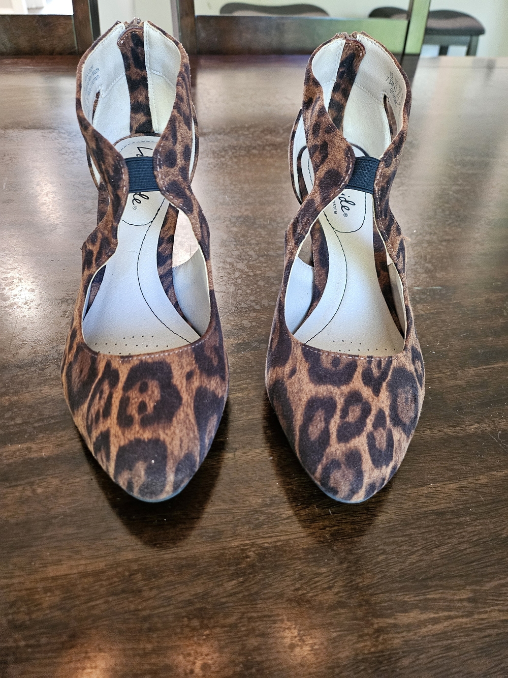 Lifestride Leopard Print Women's Pointed Toe Heels - Brown